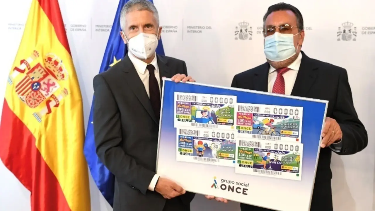 La campa&ntilde;a de concienciaci&oacute;n de la DGT 'Las calles son para vivir' protagoniza 22 millones de cupones de la ONCE