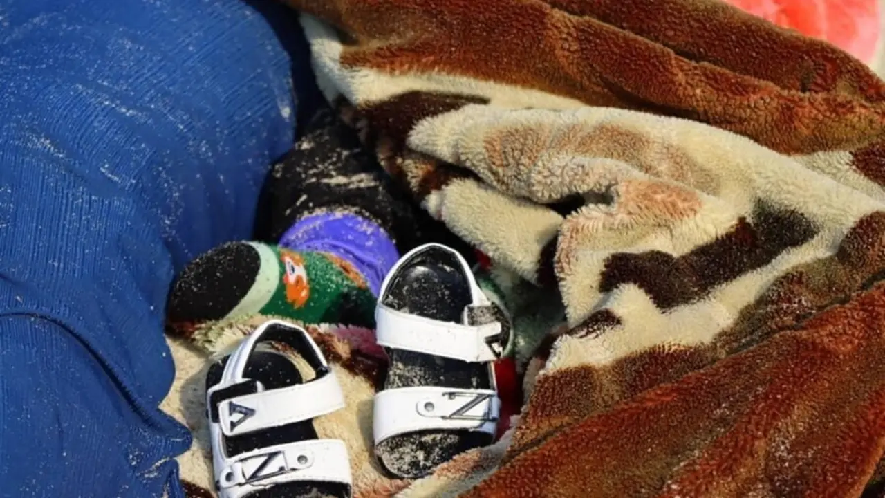 Archivo - Naufragio de una embarcaci&oacute;n con migrantes frente a las costas de Libia