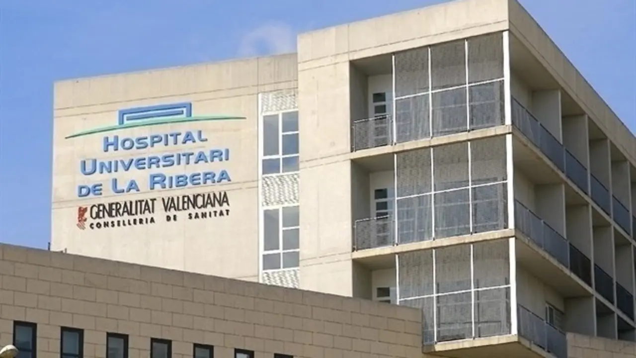 Archivo - Imagen de archivo del Hospital de Alzira