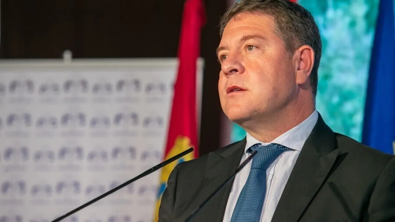 Archivo - El presidente de Castilla-La Mancha, Emiliano Garc&iacute;a-Page, ha inaugurado un nuevo Centro de Atenci&oacute;n Temprana en Yuncos (Toledo)