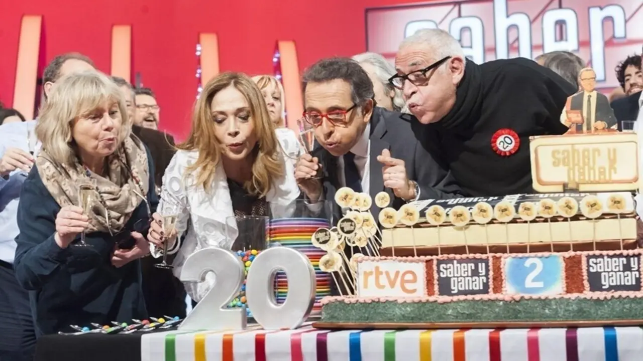 Archivo -    Saber y Ganar cumple 20 a&ntilde;os en La 2 de TVE el pr&oacute;ximo viernes 17 de febrero, un aniversario que celebrar&aacute; con una programaci&oacute;n especial que empezar&aacute; este viernes 10 de febrero recorriendo la historia del programa y sus decorados, y donde se 
