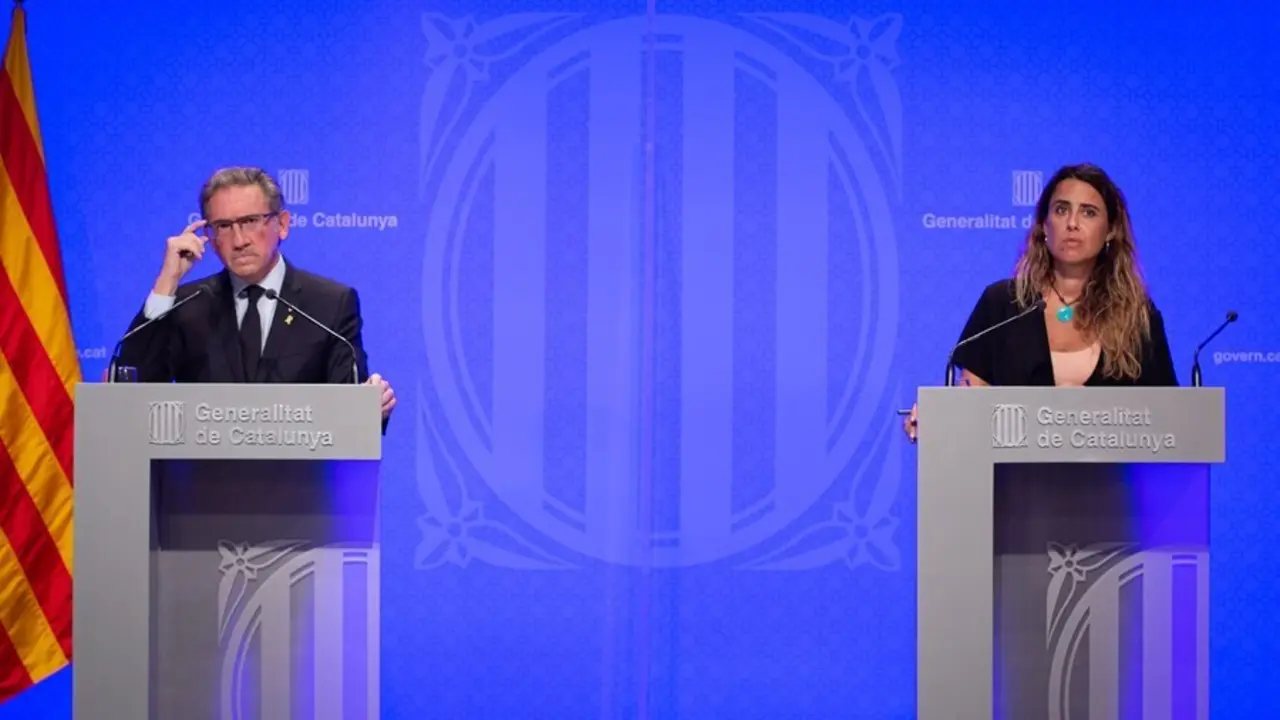 El conseller de Econom&iacute;a y Hacienda, Jaume Gir&oacute; y la portavoz del Govern de la Generalitat, Patr&iacute;cia Plaja, intervienen en una rueda de prensa posterior a una reuni&oacute;n del Consell Executiu, a 20 de julio de 2021, en la Generalitat de Catalu&ntilde;a, Barcelona, C
