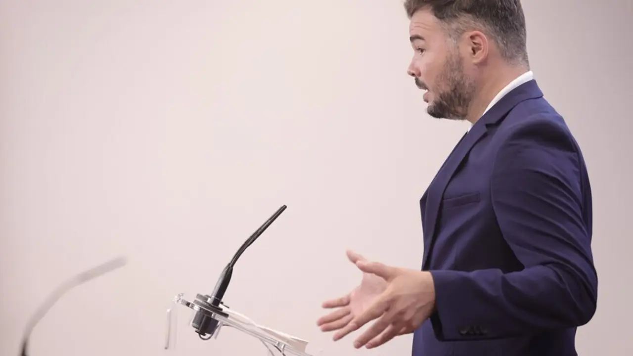 El portavoz parlamentario de la ERC, Gabriel Rufi&aacute;n, ofrece una rueda de prensa en el Congreso de los Diputados, a 20 de julio de 2021, en Madrid (Espa&ntilde;a).