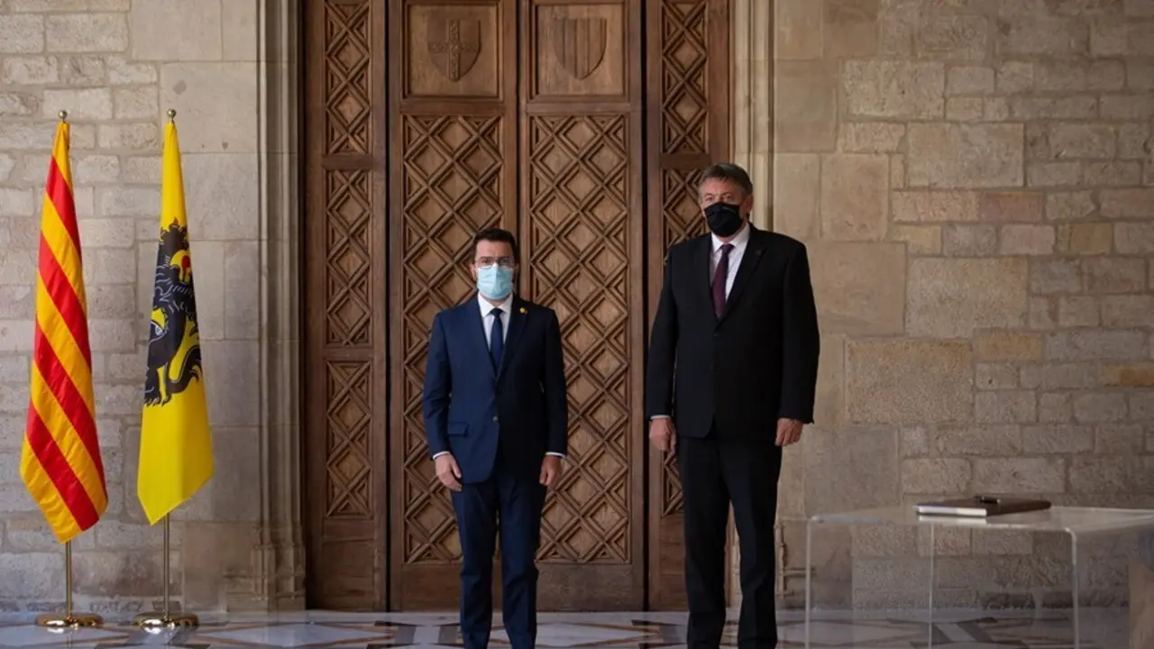 El presidente de la Generalitat, Pere Aragon&egrave;s, y el presidente de Flandes, Jan Jambon