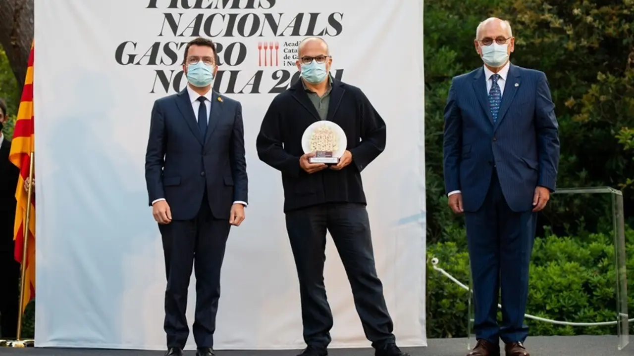 El chef del restaurante Alkimia de Barcelona, Jordi Vil&agrave;, ha recibido este martes el Premi Nacional de Gastronomia 2021