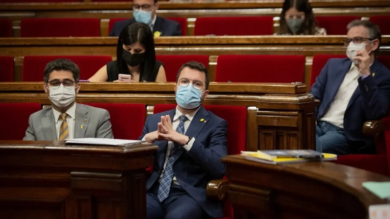 El presidente de la Generalitat, Pere Aragon&egrave;s, durante la sesi&oacute;n de control al presidente del pleno del Parlament