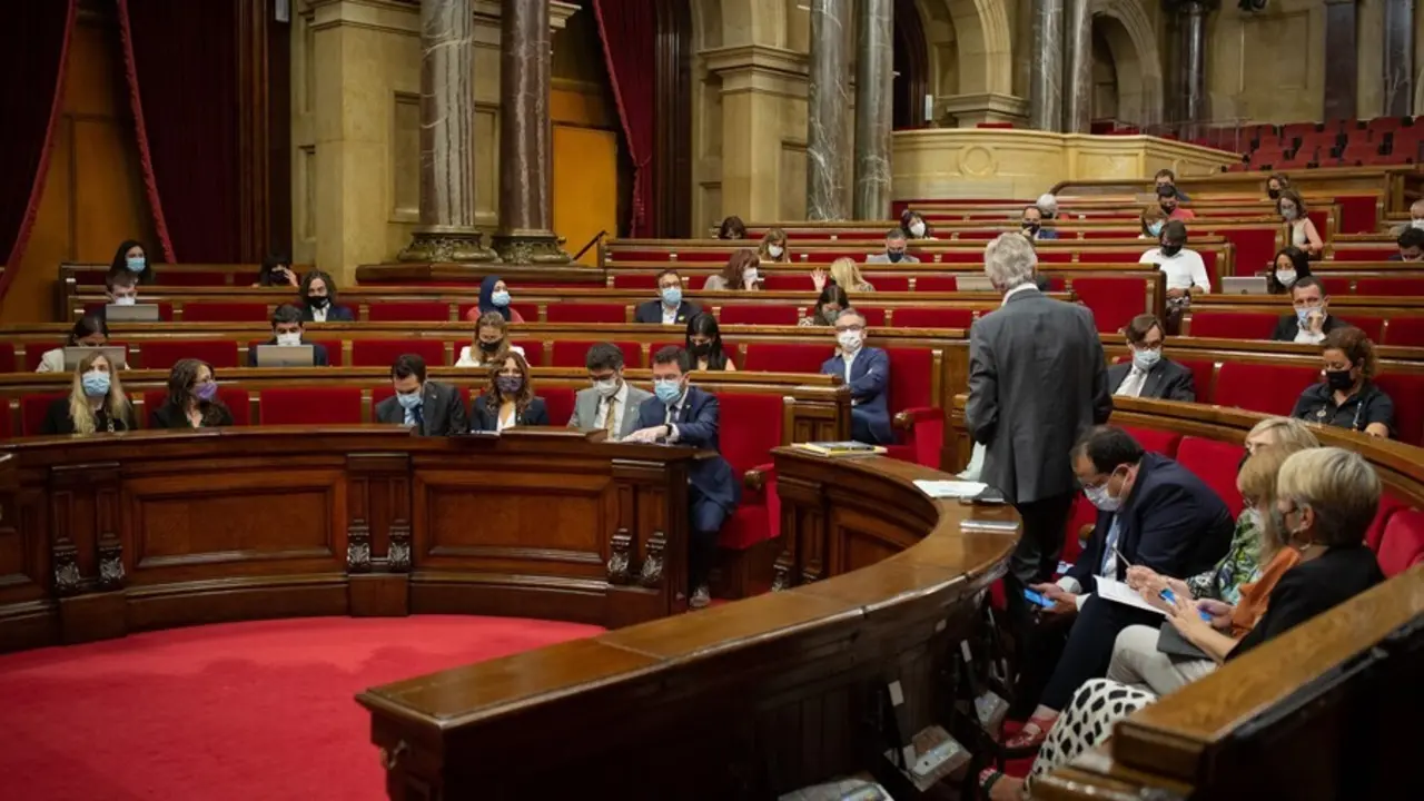 Pleno del Parlament de Catalunya el 21 de julio de 2021.
