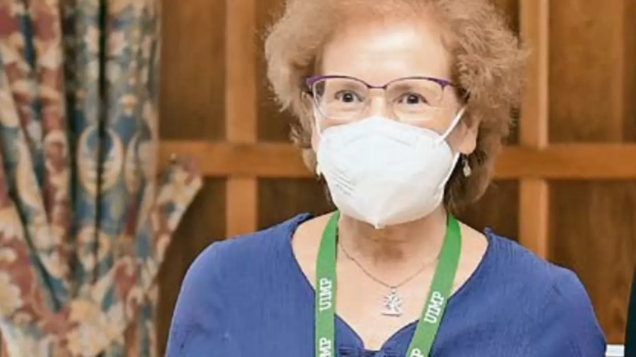 Margarita del Val durante las conferencias de la UIMP en Cantabria. / ALERTA