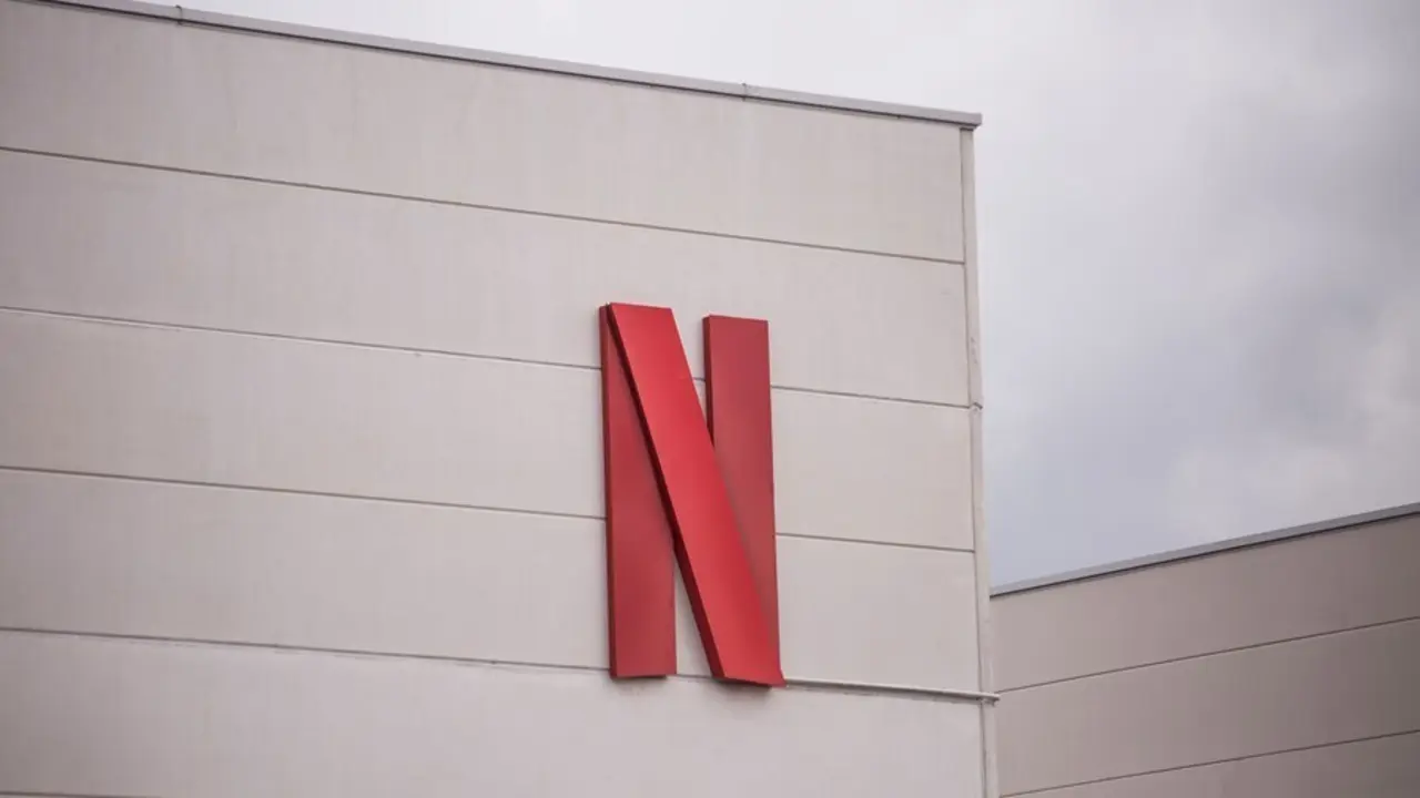 Archivo - Sede de Netflix en Espa&ntilde;a, a 30 de abril de 2021, en Tres Cantos , Madrid, (Espa&ntilde;a). La sede inaugurada hace dos a&ntilde;os, duplicar&aacute; sus plat&oacute;s y a&ntilde;adir&aacute; instalaciones de postproducci&oacute;n antes de 2023.