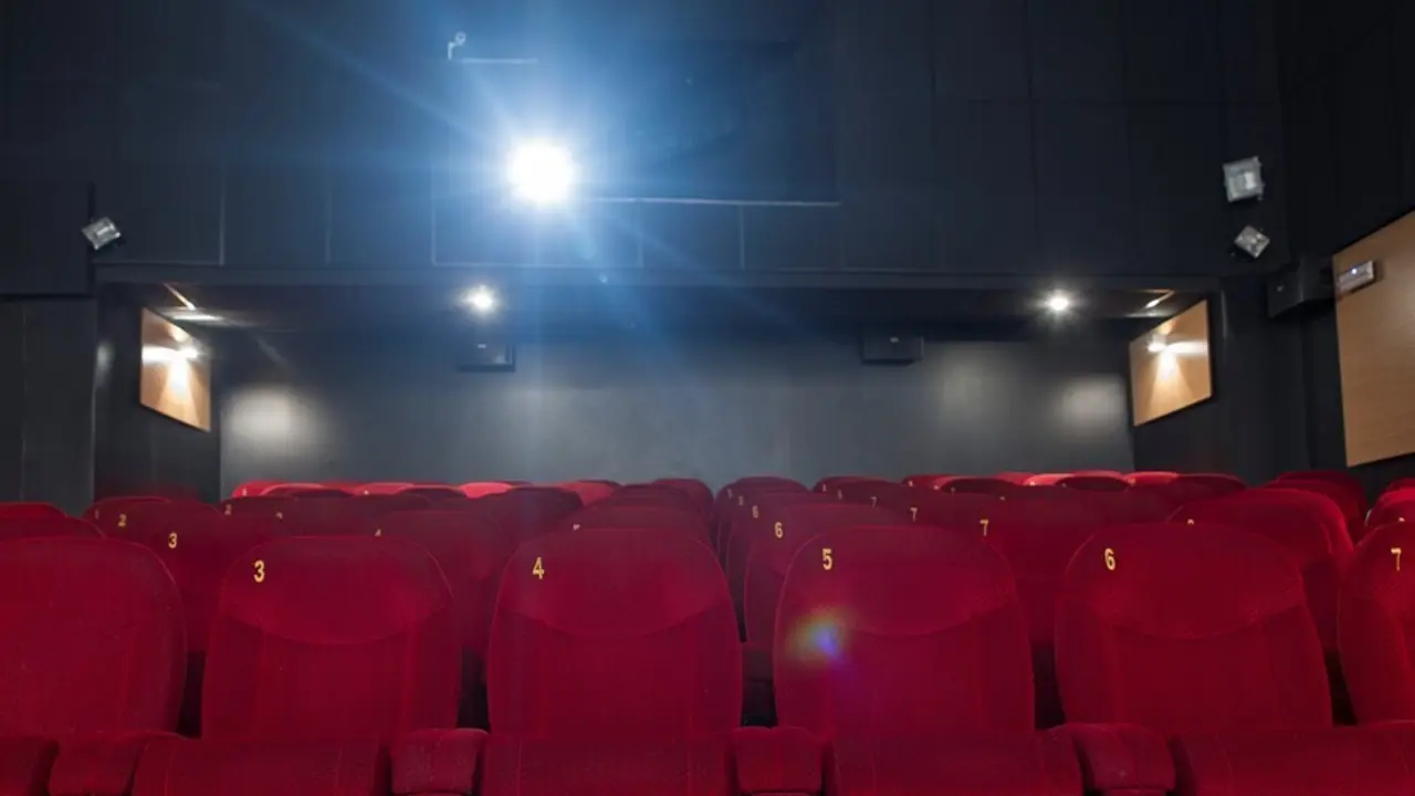 Archivo - Imagen de un cine