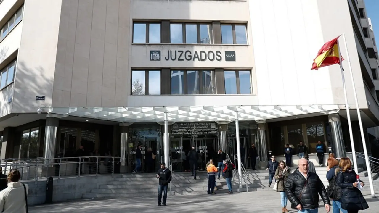 Archivo - Imagen recurso del exterior de los Juzgados de Plaza de Castilla