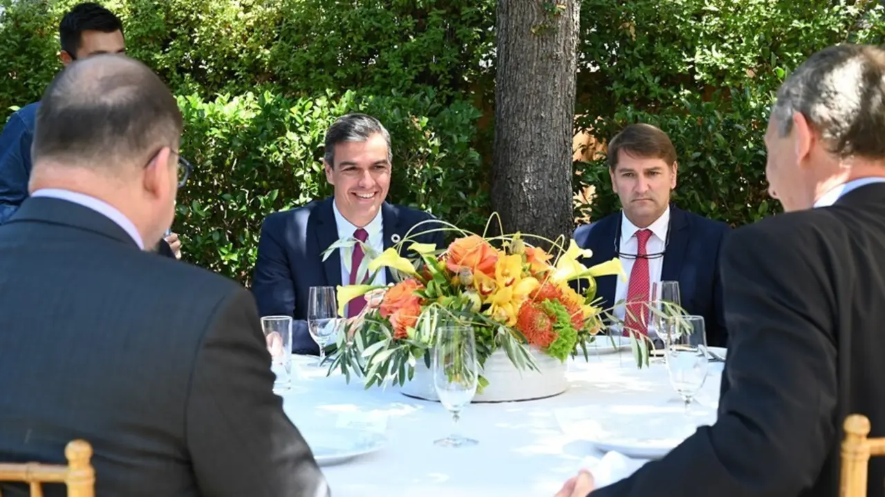 El presidente del Gobierno, Pedro S&aacute;nchez, en la sede de HP en Palo Alto, en una reuni&oacute;n con CEOs de compa&ntilde;&iacute;as tecnol&oacute;gicas