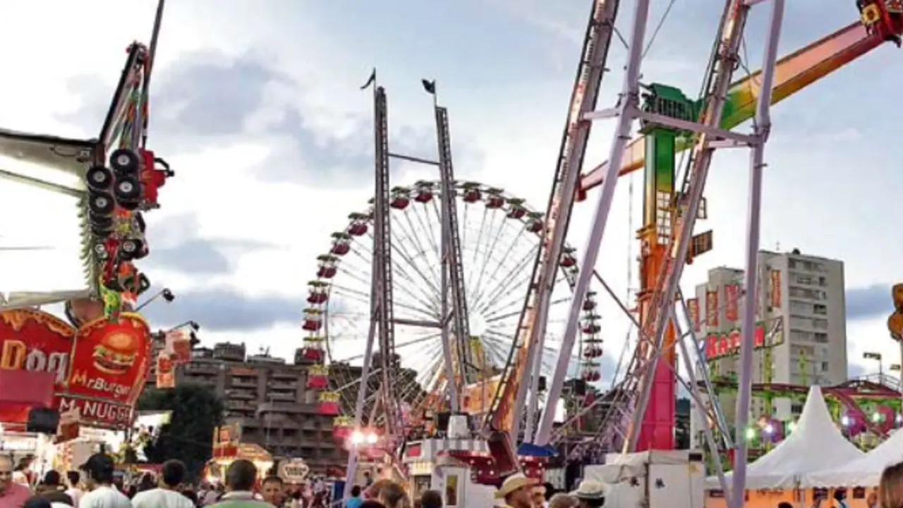 Vista de las ferias en Santander.