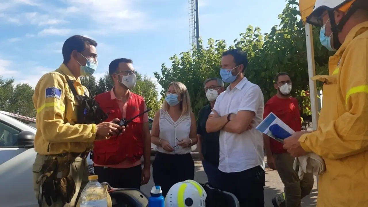 El consejero de Desarrollo Sostenible, Jos&eacute; Luis Escudero, siguiendo presencialmente los incendios de Li&eacute;tor y Tobarra