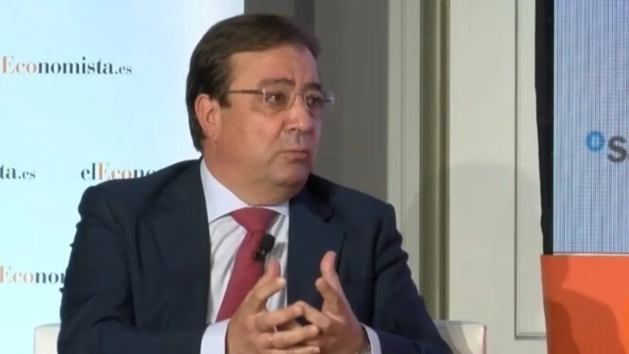 El presidente de la Junta de Extremadura, Guillermo Fern&aacute;ndez Vara, en una imagen de archivo