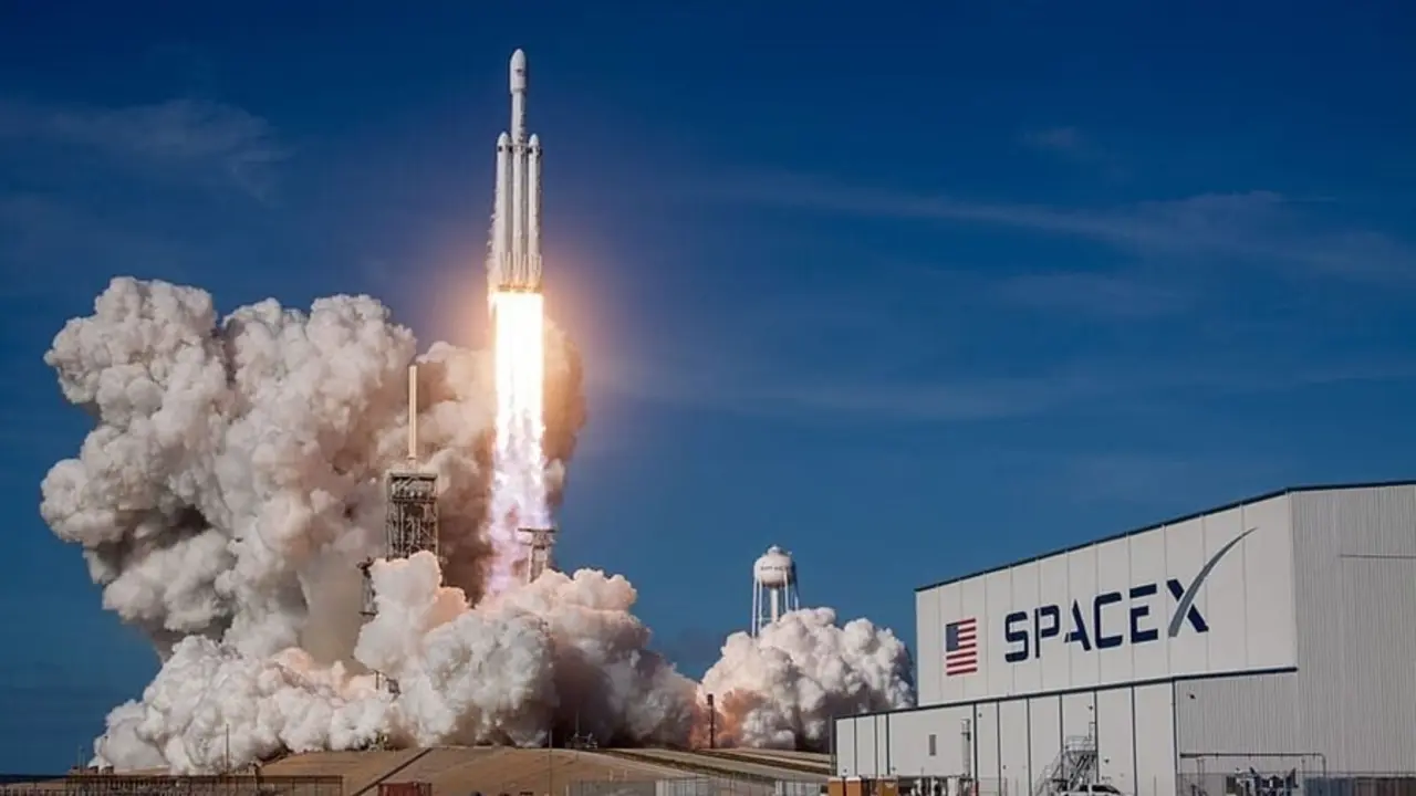 Lanzamiento de un Falcon Heavy