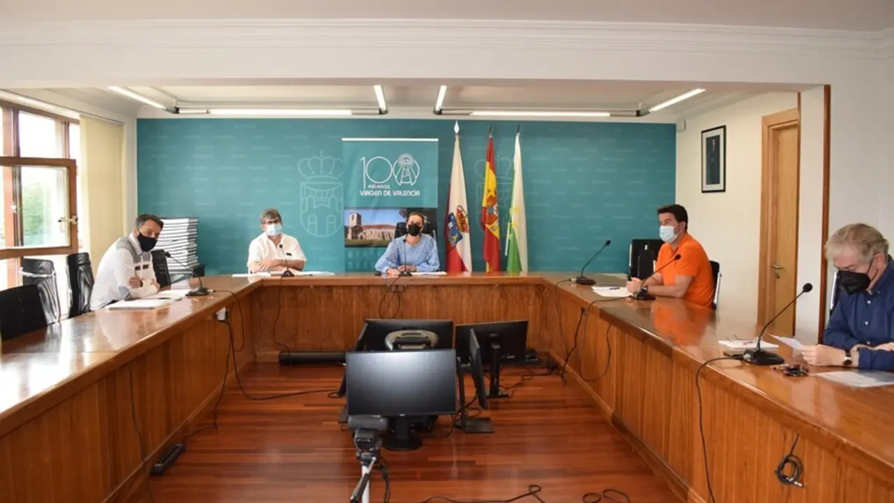 Pleno.