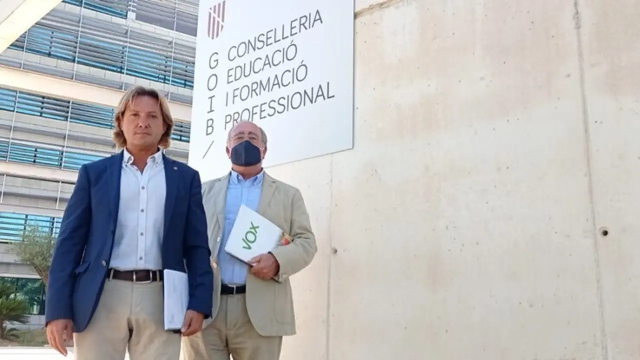 Vox llevar&aacute; al TC la ley educativa de Baleares por la ideolog&iacute;a de g&eacute;nero y la "discriminaci&oacute;n" del espa&ntilde;ol