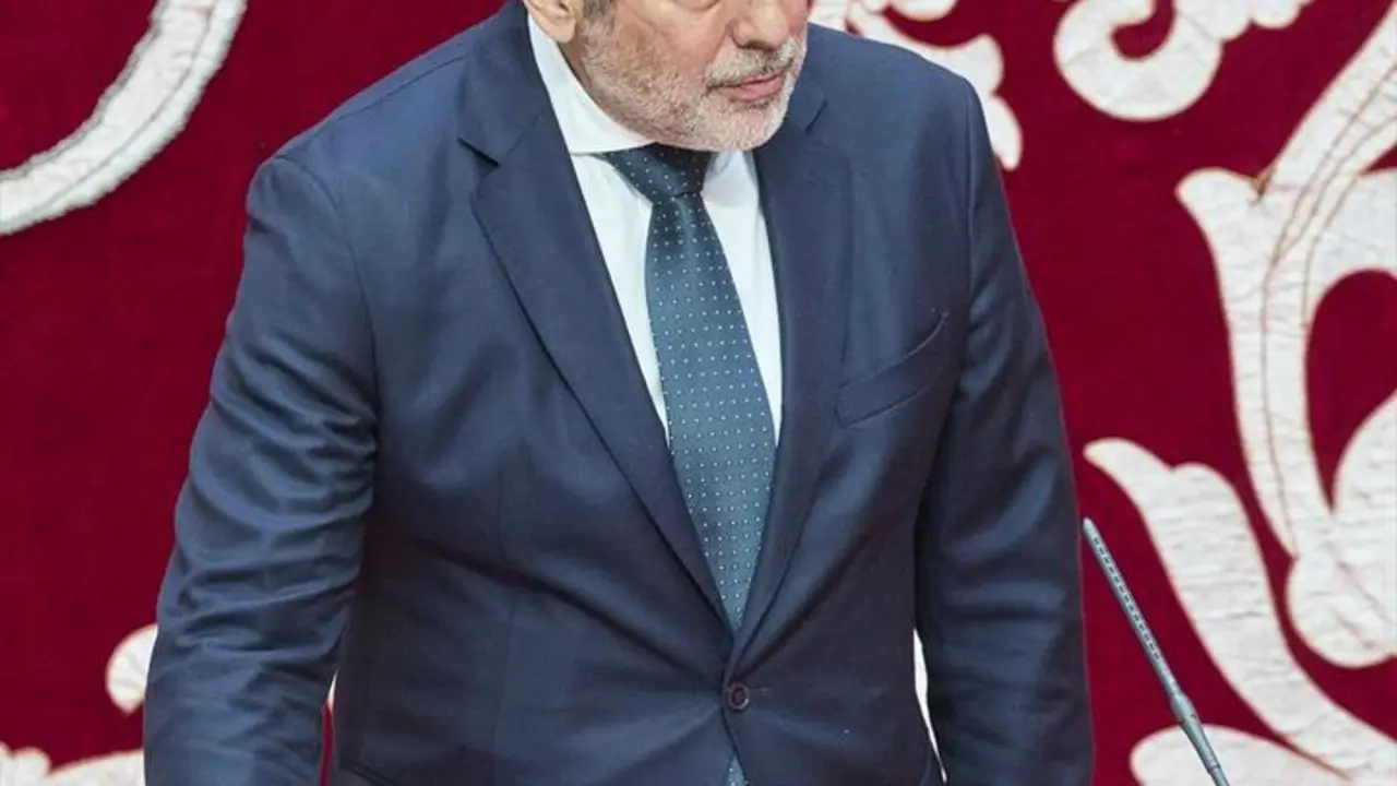 Archivo - El consejero de Presidencia, Justicia e Interior, Enrique L&oacute;pez, toma posesi&oacute;n para dicho cargo en el acto de toma de posesi&oacute;n de los miembros del Consejo de Gobierno de la Comunidad de Madrid de la XII Legislatura, a 21 de junio de 2021, en la 