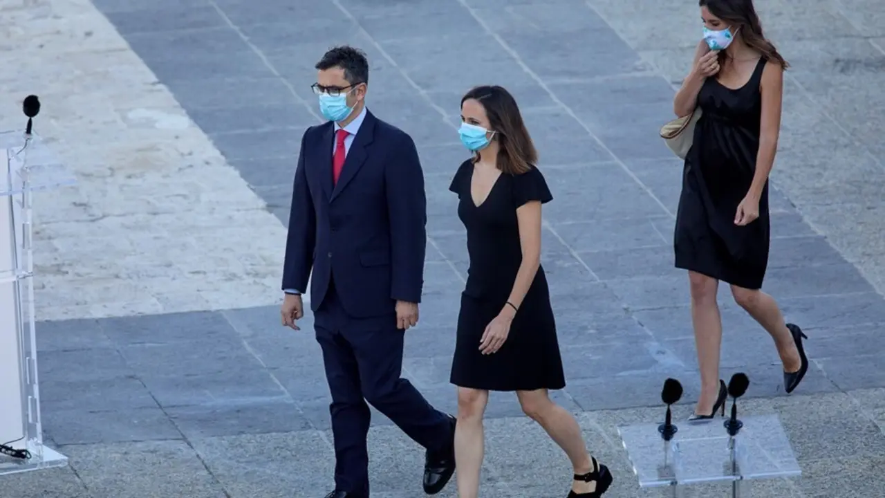 Imagen de recurso (I-D) del ministro de la Presidencia, Relaciones con las Cortes y Memoria Democr&aacute;tica, F&eacute;lix Bola&ntilde;os; la ministra de Derechos Sociales y Agenda 2030, Ione Belarra y la ministra de Igualdad, Irene Montero.