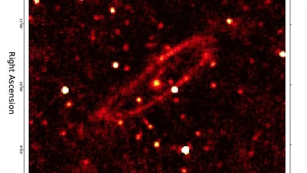 Imagen final de la galaxia de Andr&oacute;meda despu&eacute;s de promediar todo el ancho de banda a 6,6 GHz.