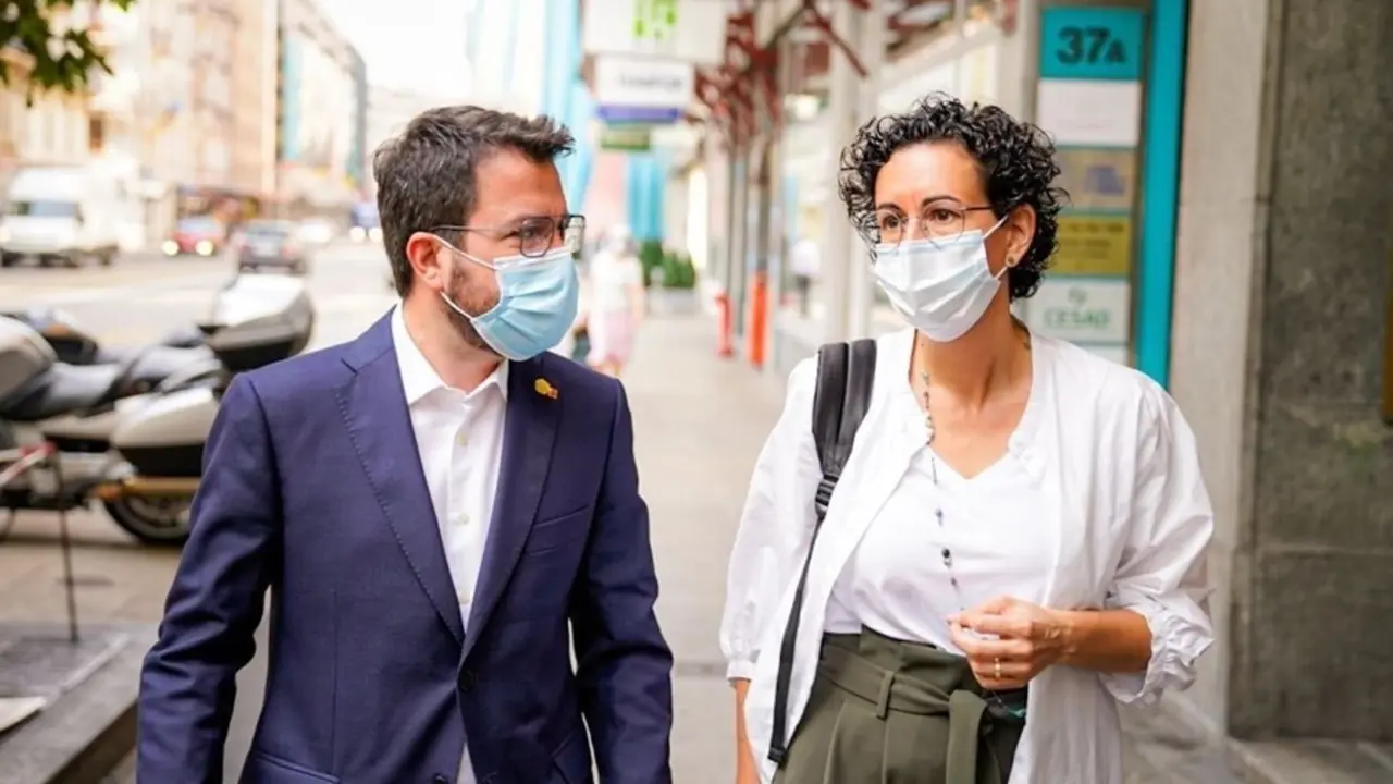 El presidente de la Generalitat, Pere Aragon&egrave;s, y la secretaria general de ERC, Marta Rovira, en Ginebra.