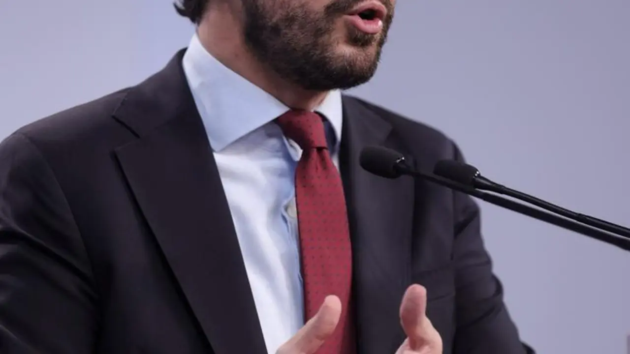 El presidente del PP, Pablo Casado, durante una rueda de prensa en la sede del partido, a 29 de julio de 2021, en Madrid (Espa&ntilde;a). La comparecencia ha tenido lugar despu&eacute;s de otra del presidente del Gobierno. 