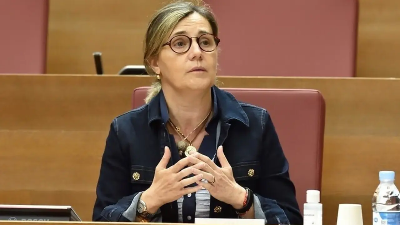 Archivo - La portavoz de Pol&iacute;tica Social del Grupo Parlamentario Popular (GPP), Elena Bastidas