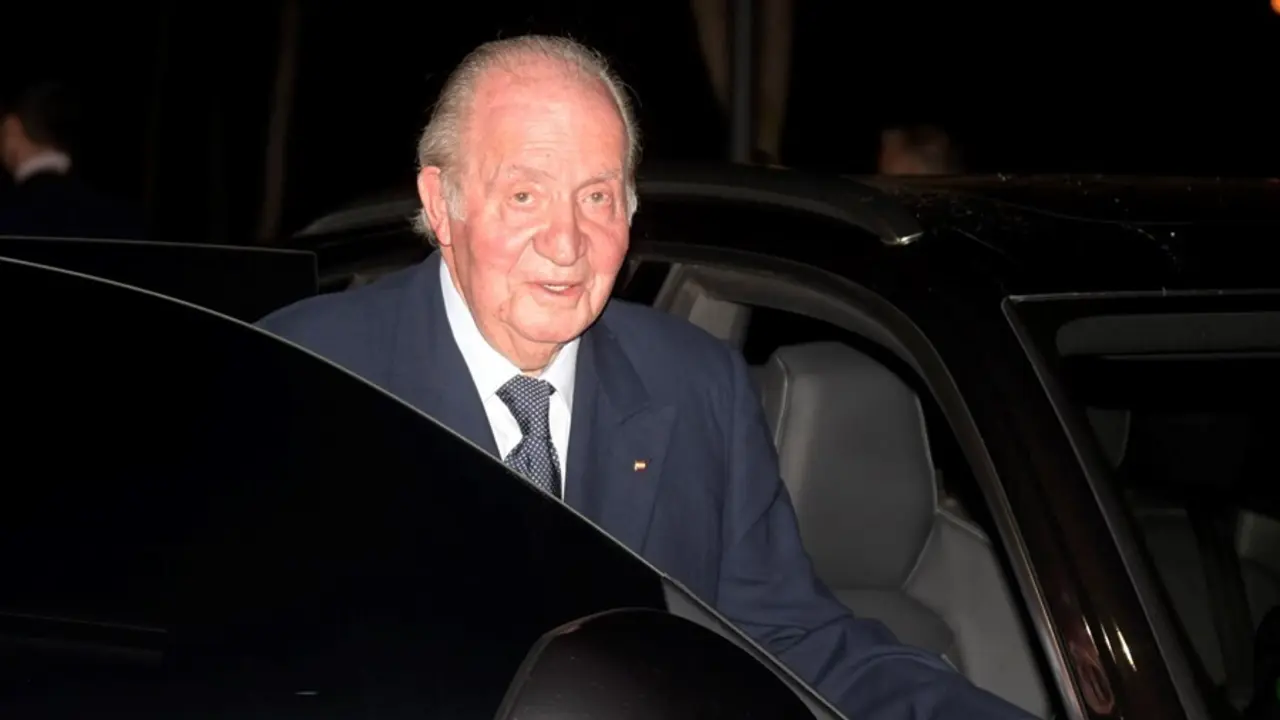 Archivo - Su Majestad el Rey em&eacute;rito, Don Juan Carlos de Borb&oacute;n, acuden al tanatorio para despedir a Pl&aacute;cido Arango en Madrid, a 17 de febrero de 2020.