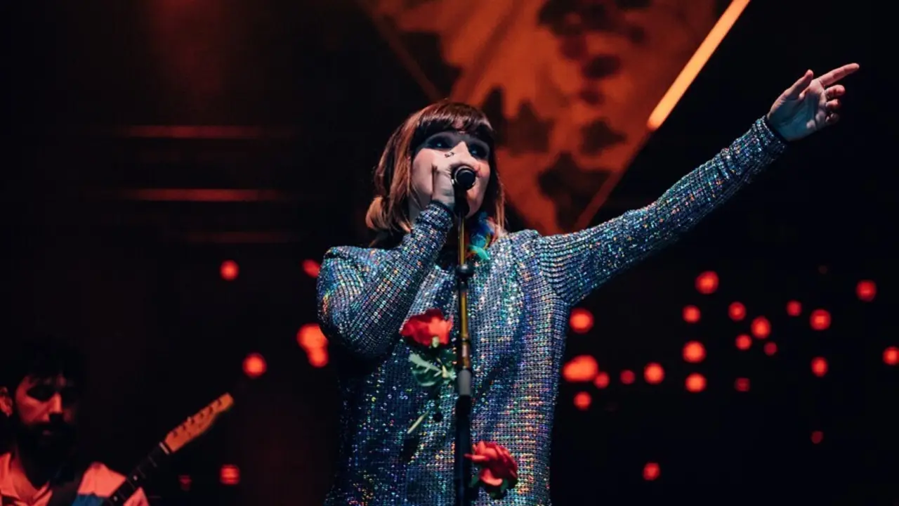 La cantante Rozal&eacute;n en Luce Benic&agrave;ssim,