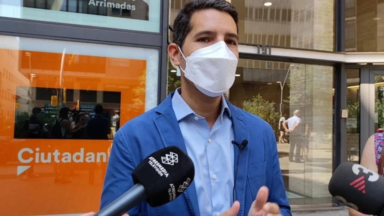 El portavoz de Cs en el Parlament, Nacho Mart&iacute;n Blanco, en declaraciones a los medios.