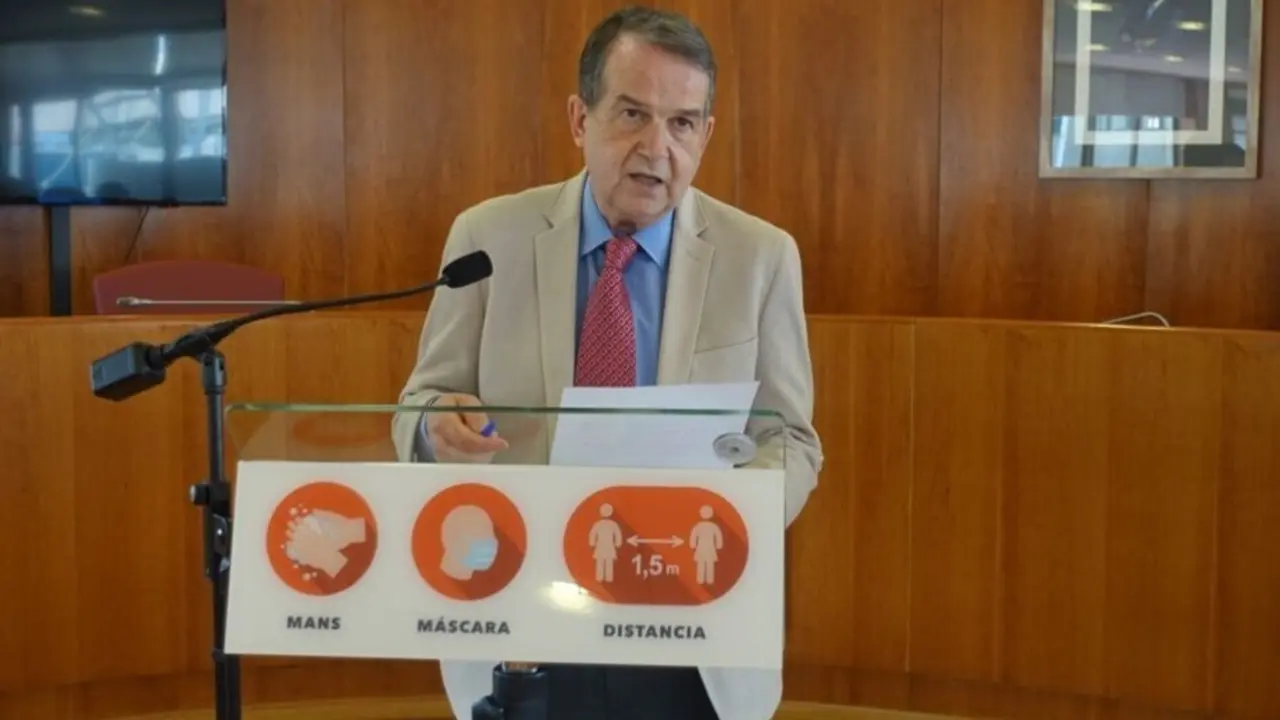 El presidente de la FEMP y alcalde de Vigo, Abel Caballero.