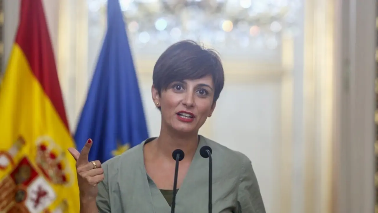 La Ministra de Pol&iacute;tica Territorial y Funci&oacute;n P&uacute;blica, Isabel Rodr&iacute;guez Garc&iacute;a, ofrece una rueda de prensa tras la Comisi&oacute;n Bilateral Generalitat de Catalunya - Estado, a 2 de agosto de 2021, en la sede del Ministerio, en Madrid (Espa&ntilde;a). 