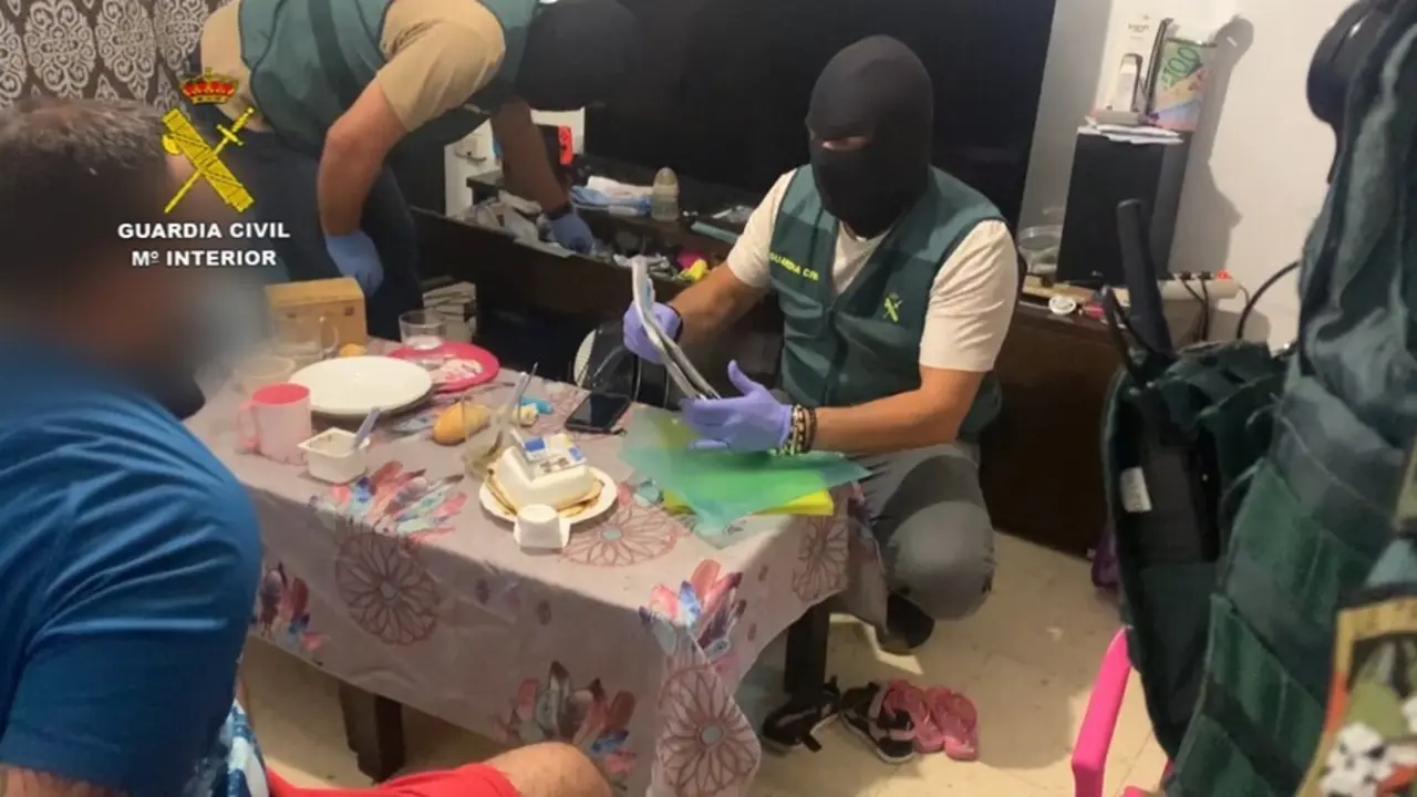 Momento de la detenci&oacute;n, por parte de la Guardia Civil en Chiclana, de uno de los clanes narcotraficantes m&aacute;s activos de Andaluc&iacute;a.