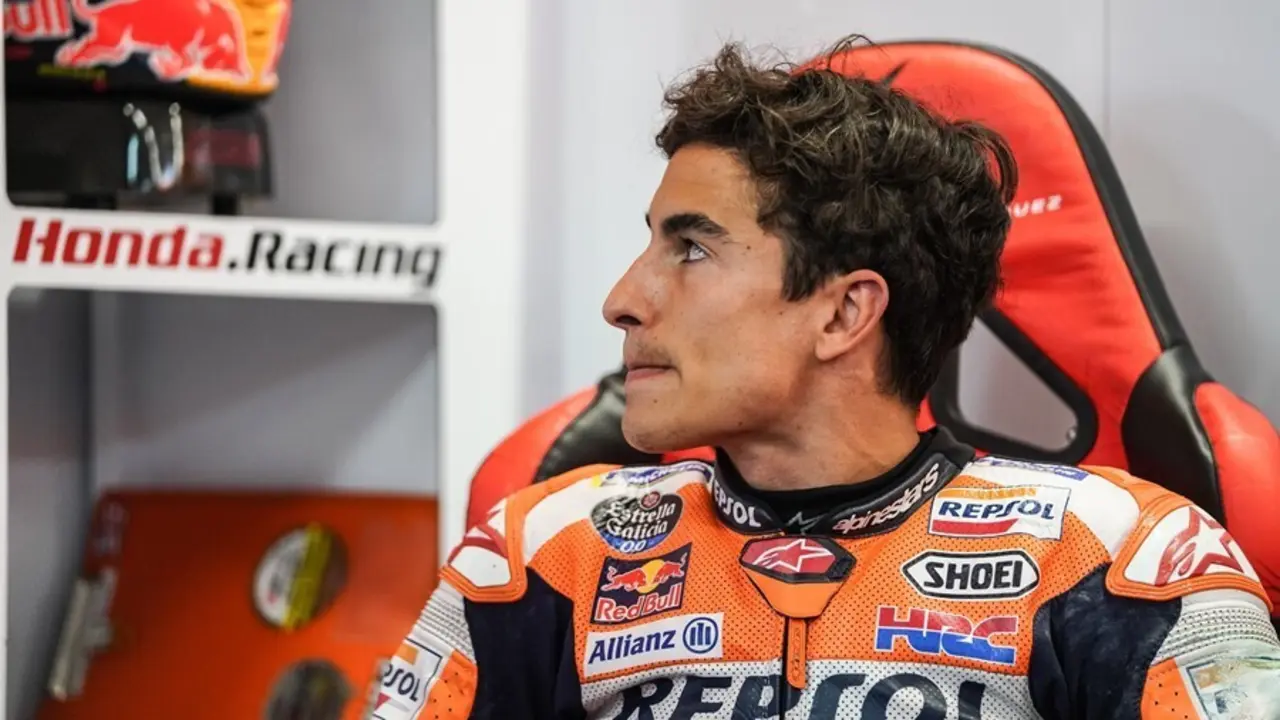 Archivo - El piloto espa&ntilde;ol de MotoGP Marc M&aacute;rquez en su box