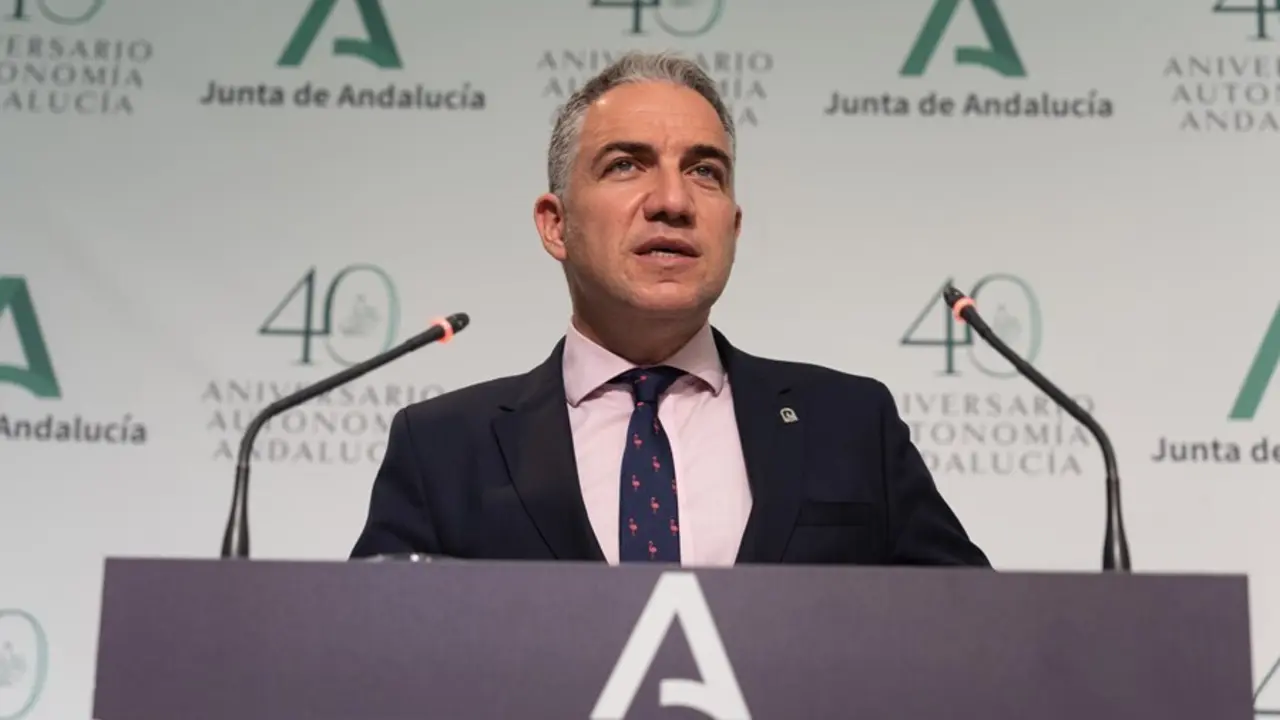 Rueda de prensa posterior al Consejo de Gobierno. Comparece el consejero de la Presidencia, Administraci&oacute;n P&uacute;blica e Interior y portavoz del Gobierno andaluz, El&iacute;as Bendodo . a 03 de agosto del 2021 en el Palacio de San Telmo, Sevilla (Andaluc&iacute;a)