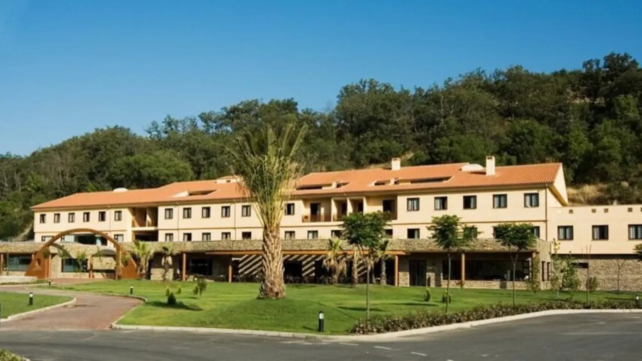 Balneario Valle del Jerte en Valdastillas.