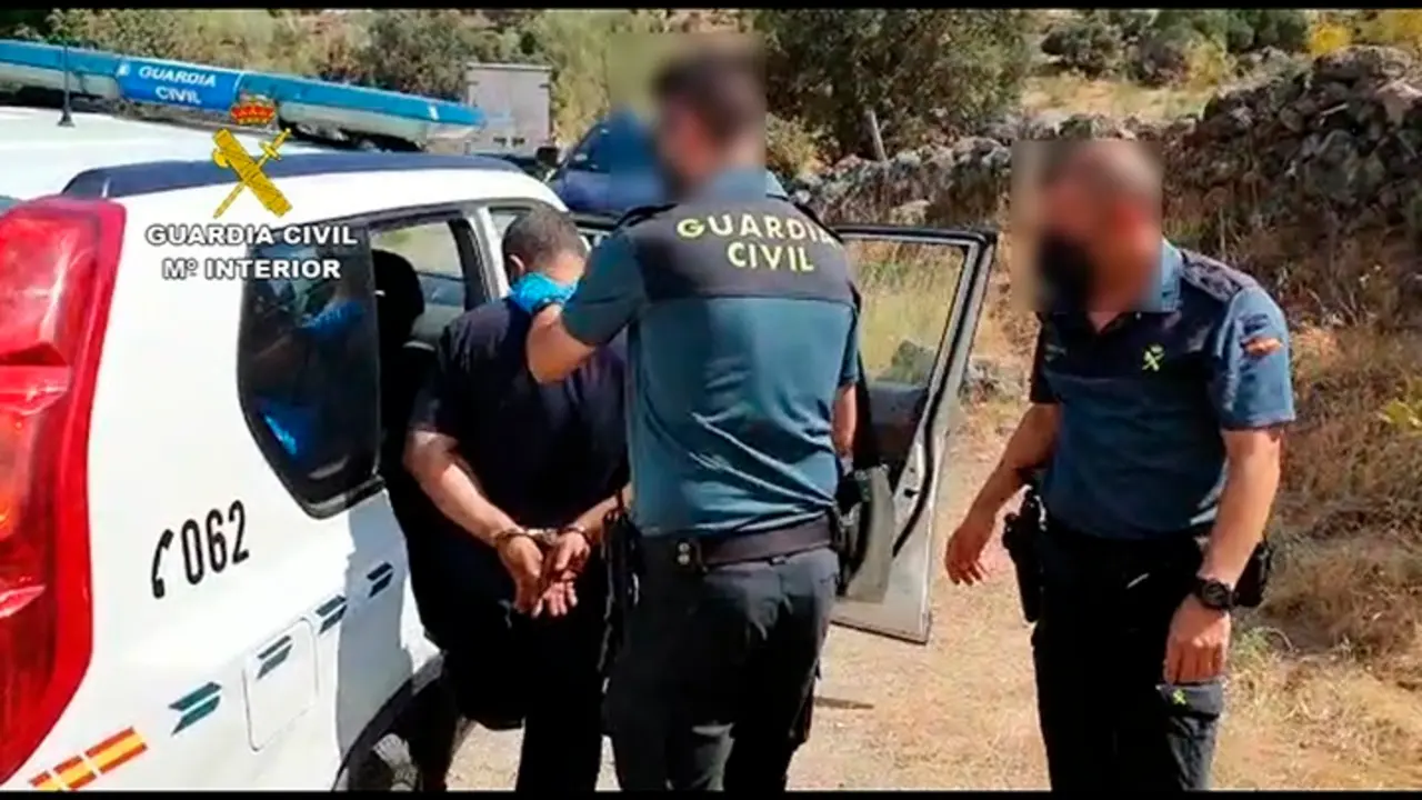Uno de los detenidos por el homicidio de una mujer en Nombela.