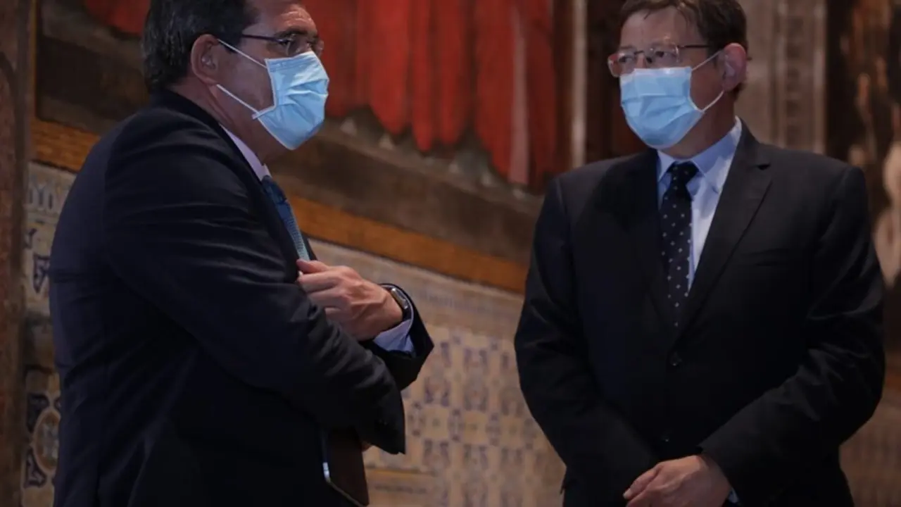 Archivo - El ministro Jose Luis Escriv&aacute; y el president de la Generalitat, Ximo Puig.