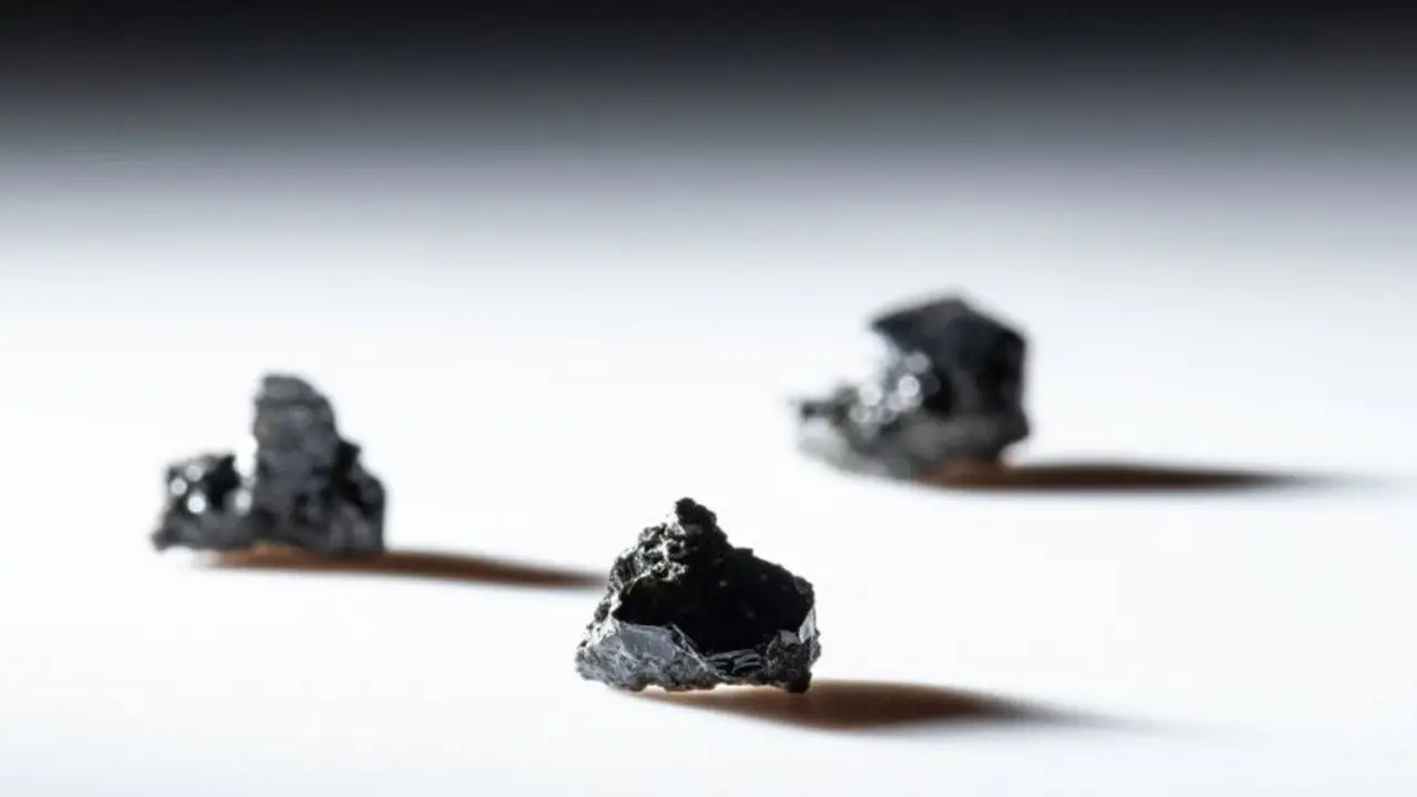 Las muestras de vidrio lunar analizadas por los cient&iacute;ficos de Rochester fueron recolectadas durante la misi&oacute;n Apolo 16 de la NASA en 1972.