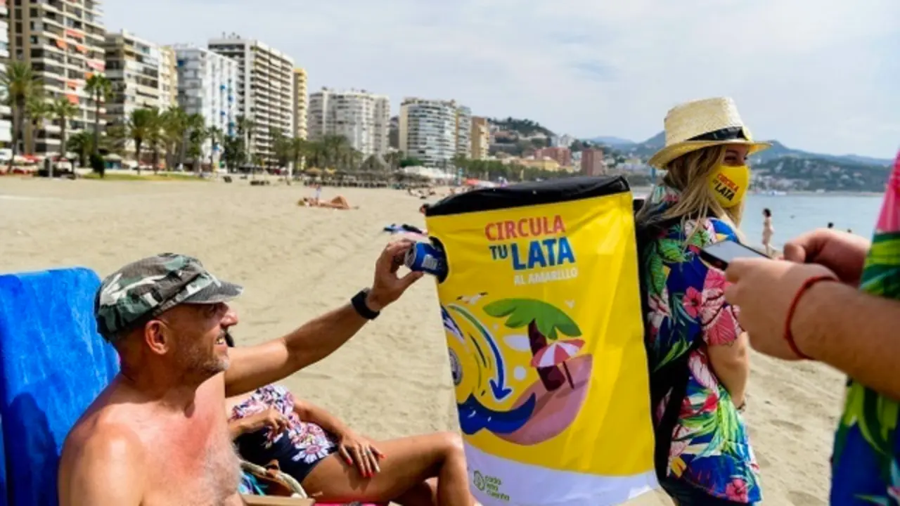 'Cada Lata Cuenta' Lanza La Cuarta Edici&oacute;n De La Campa&ntilde;a 'Circula Tu Lata' En 27 Playas Espa&ntilde;olas