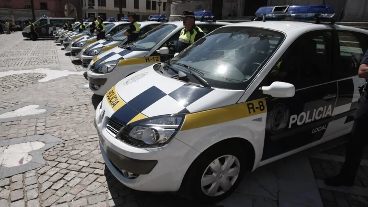 Archivo - Polic&iacute;a local de C&aacute;diz
