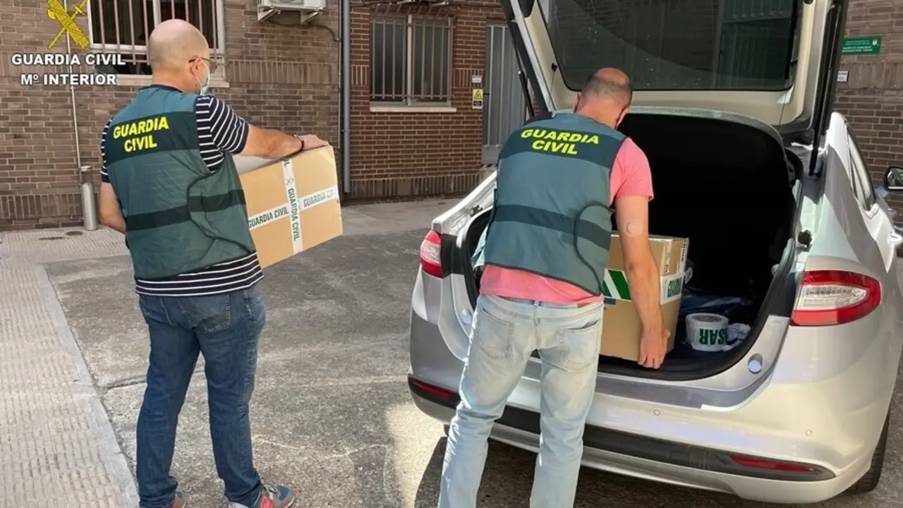 La Guardia Civil descubre una nueva modalidad de estafas en inscripciones registrales que falsificaban notas de los Registros de la Propiedad en localidades de Castell&oacute;n y Madrid