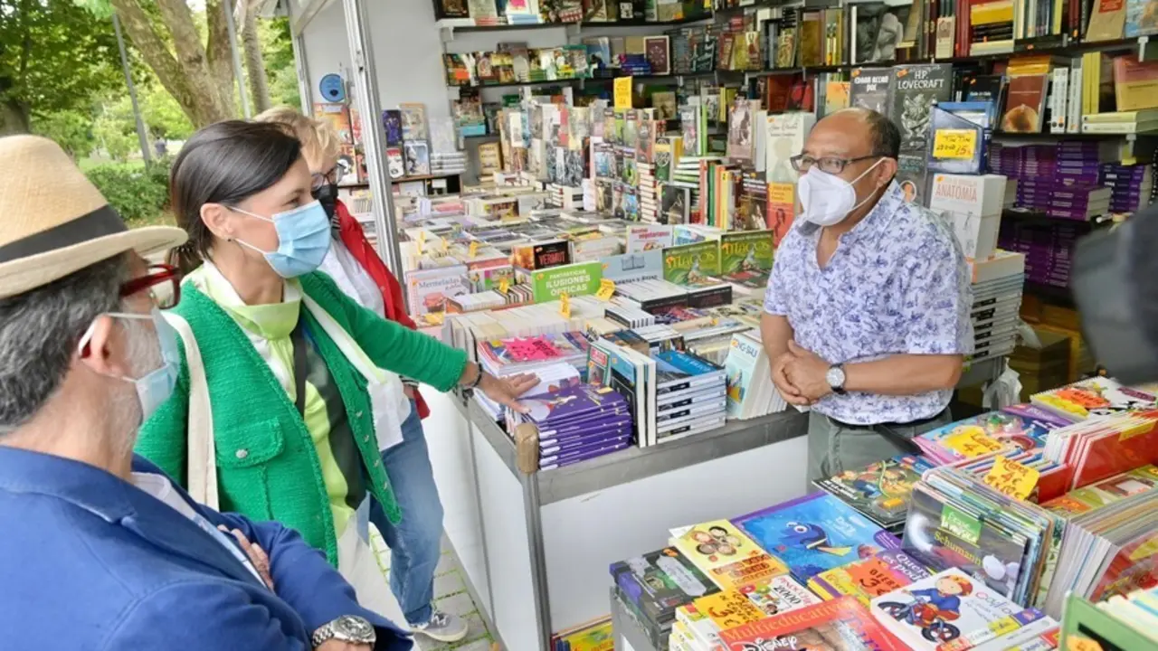 Inauguraci&oacute;n de la Feria del Libro Viejo