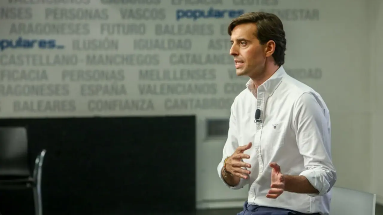El vicesecretario de Comunicaci&oacute;n del PP y diputado por M&aacute;laga, Pablo Montesinos, durante una entrevista concedida a Europa Press.