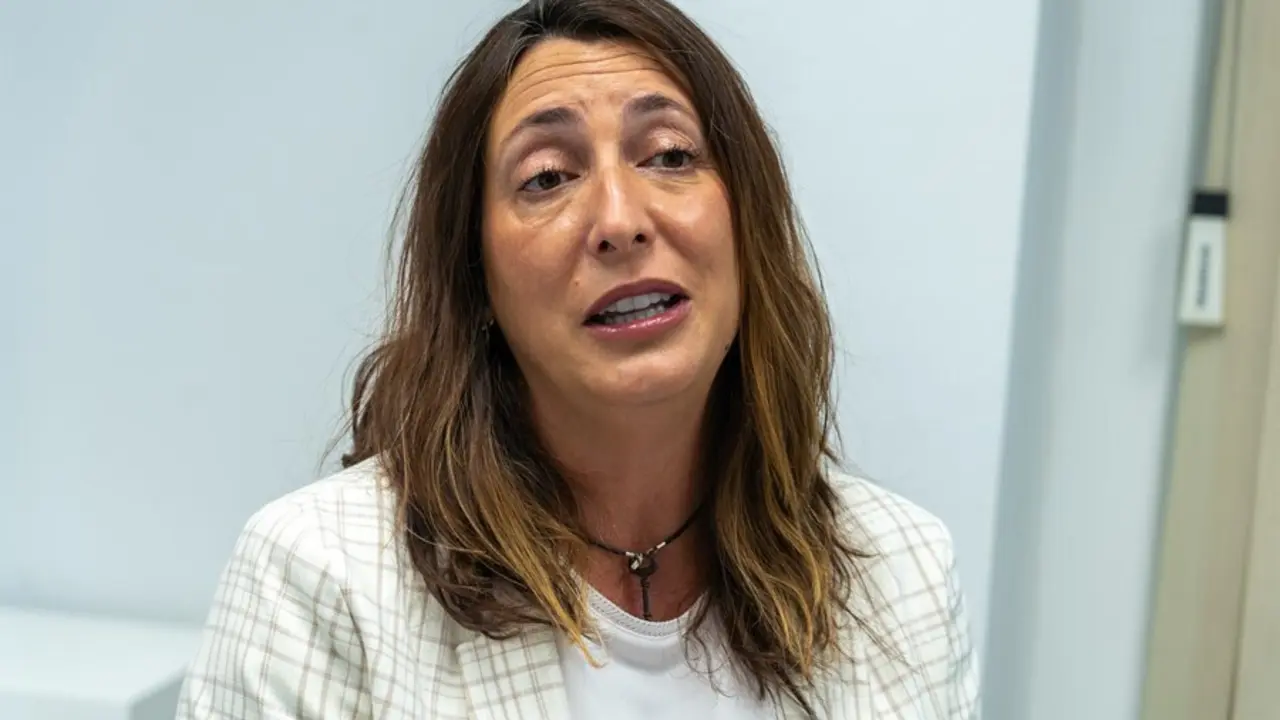 La secretaria general del PP Andaluz, Loles L&oacute;pez, durante la entrevista con Europa Press.