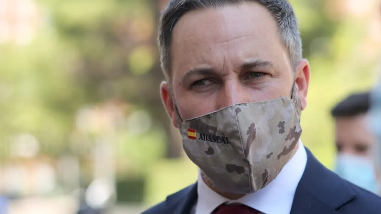 Archivo - El l&iacute;der de Vox, Santiago Abascal, a su llegada al Tribunal Constitucional (TC) 