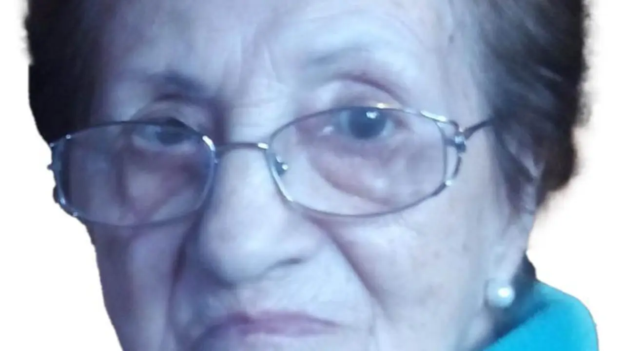 ANGELES VEGA DE LA HOZ