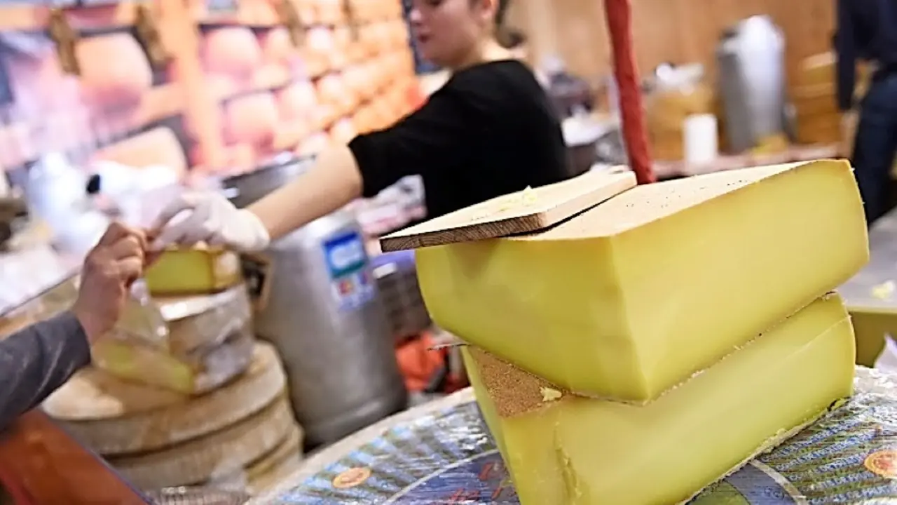 Feria del queso en una edici&oacute;n pasada. / Alerta