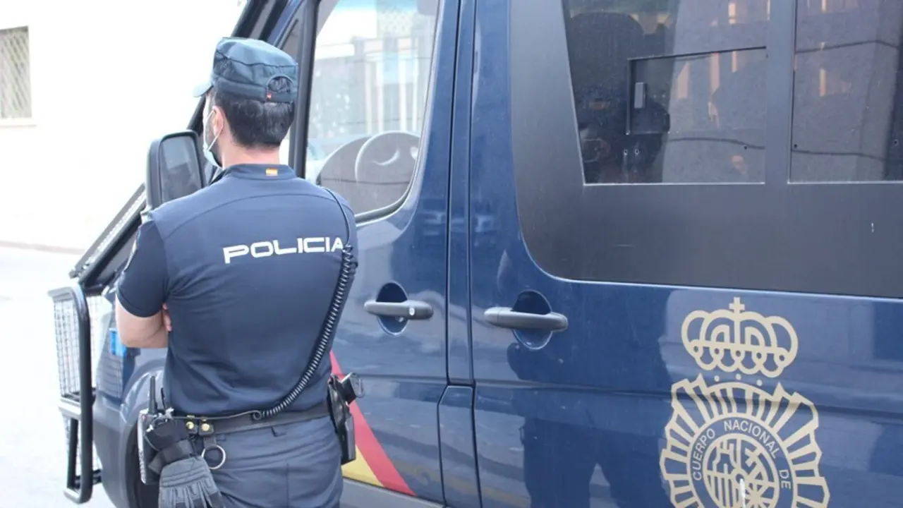 Agende Polic&iacute;a Nacional